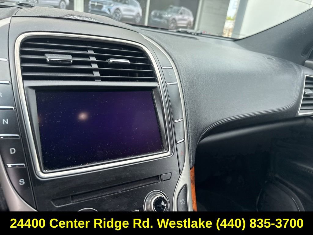 Used 2019 Lincoln Nautilus Reserve w/ Cargo Utility Package AWD/4WD image 16