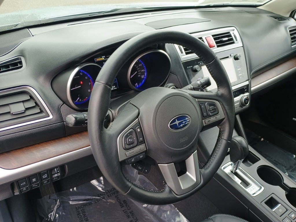 Used 2016 Subaru Outback 3.6R Limited image 12