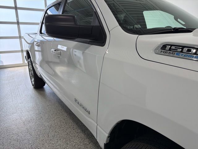 Used 2022 RAM 1500 Big Horn AWD/4WD image 29