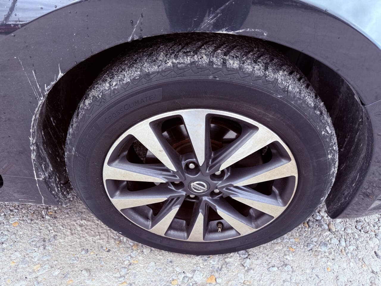 Used 2017 Nissan Altima 2.5 SV image 12