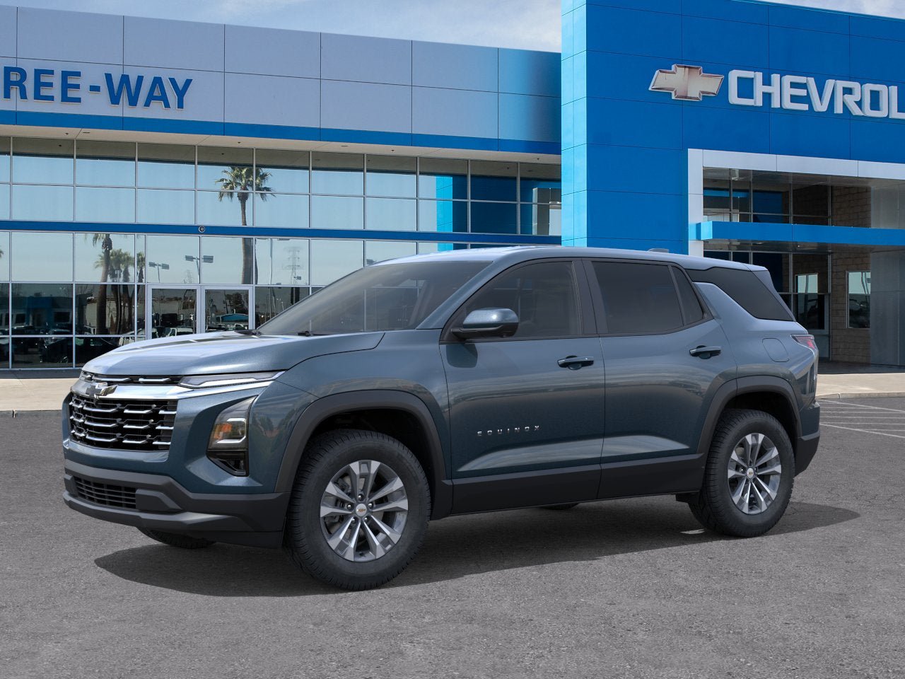 New 2026 Chevrolet Equinox LT FWD image 2