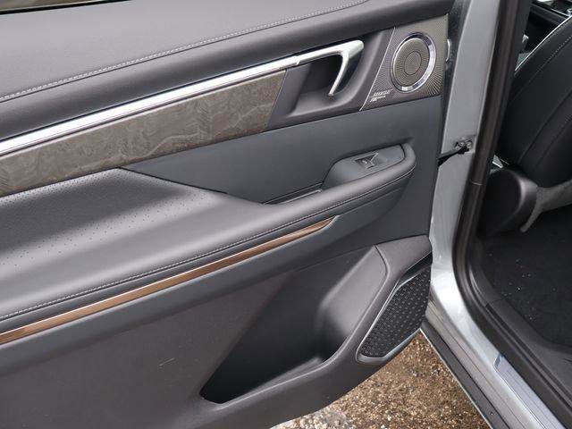 New 2026 Buick Enclave Avenir w/ Super Cruise Package image 12