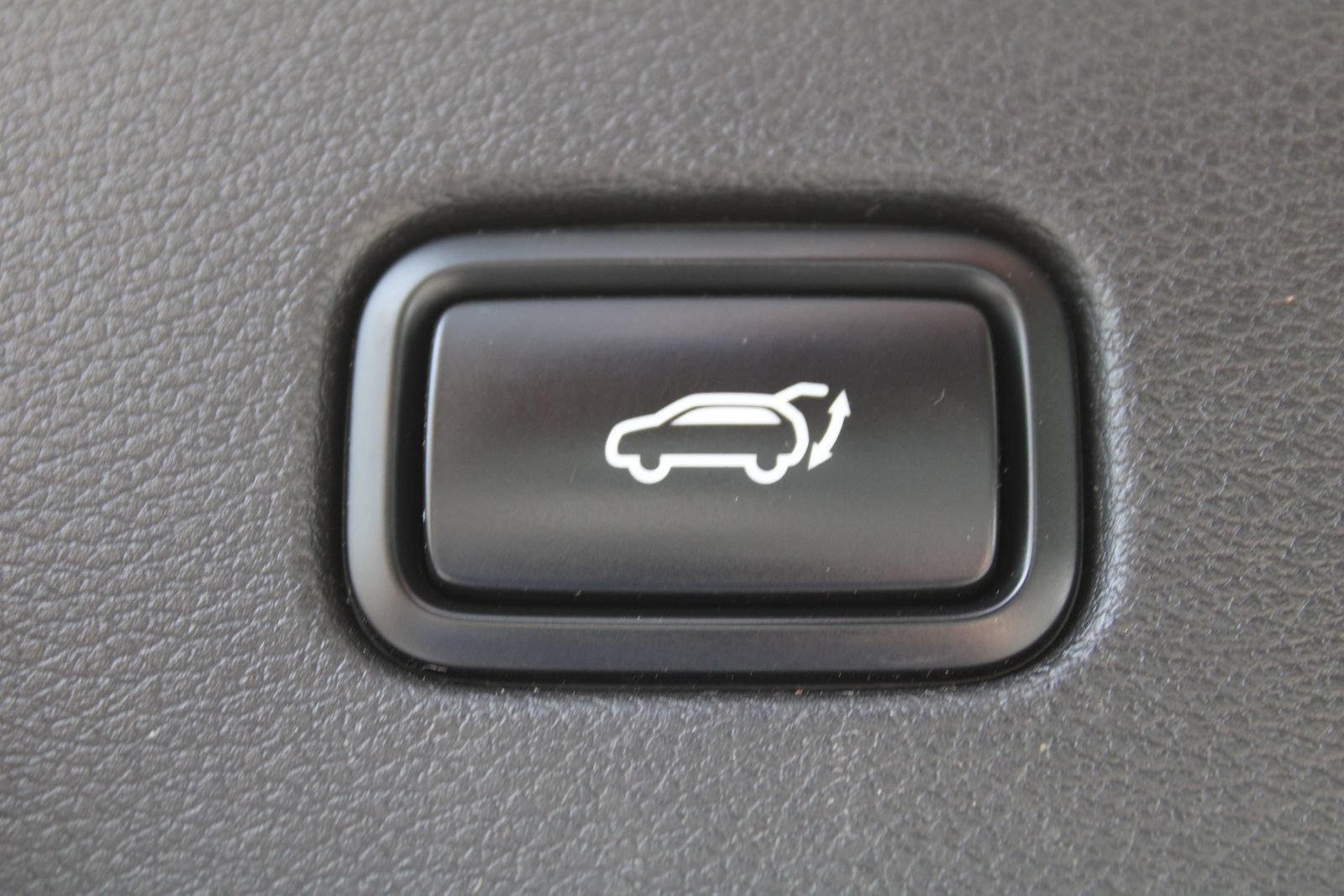 Certified 2023 Kia Sportage SX FWD image 11
