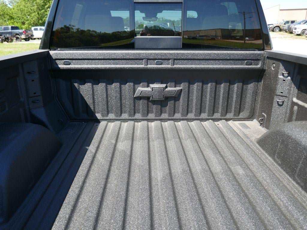New 2026 Chevrolet Silverado 1500 ZR2 w/ Dark Appearance Package AWD/4WD image 6