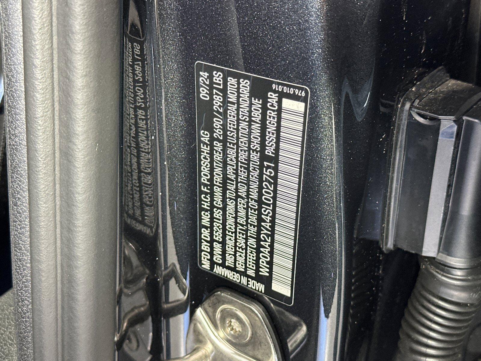 Used 2025 Porsche Panamera image 35