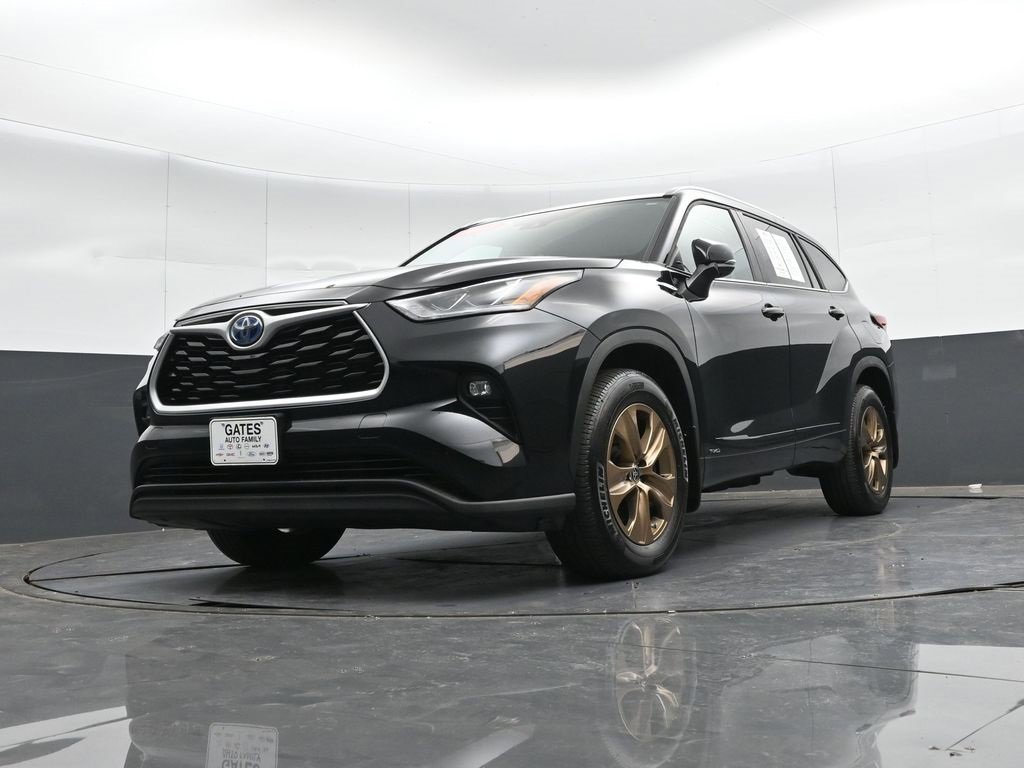 Used 2023 Toyota Highlander Bronze Edition image 36