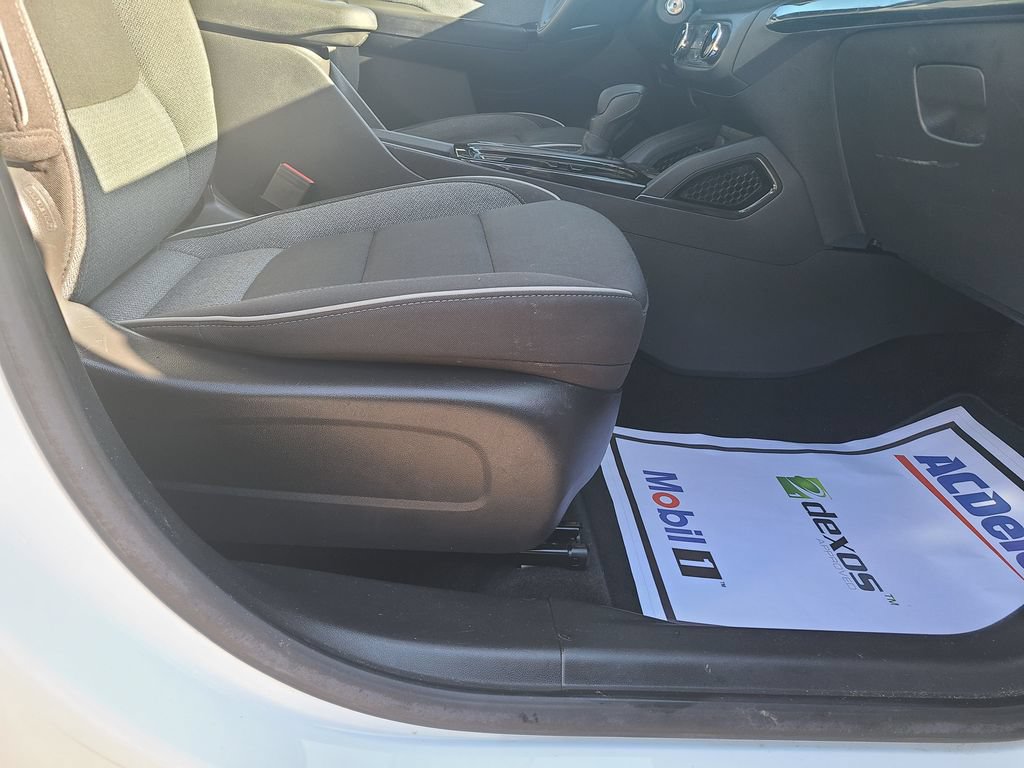 Used 2022 Chevrolet TrailBlazer LS FWD image 11