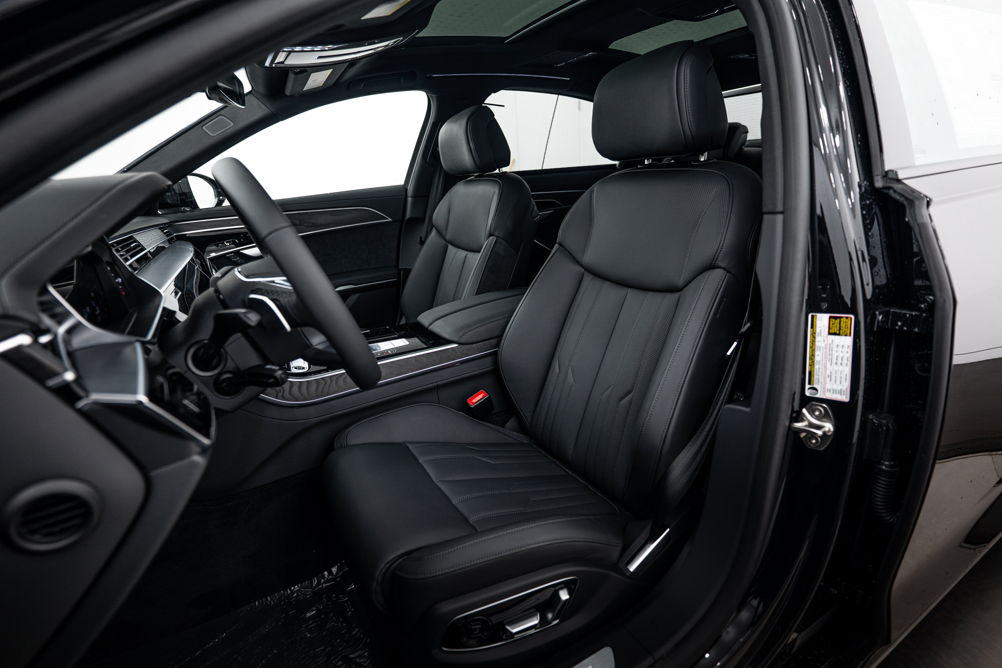 New 2026 Audi A8 L 3.0T AWD/4WD image 18