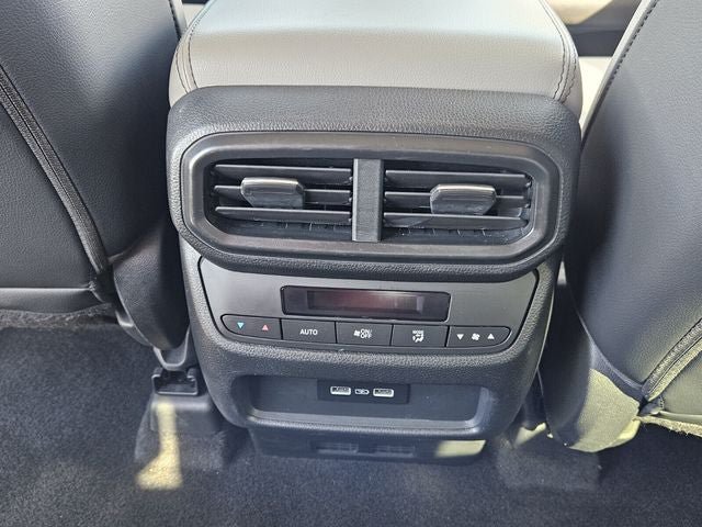 Used 2023 Honda Pilot EX-L image 14