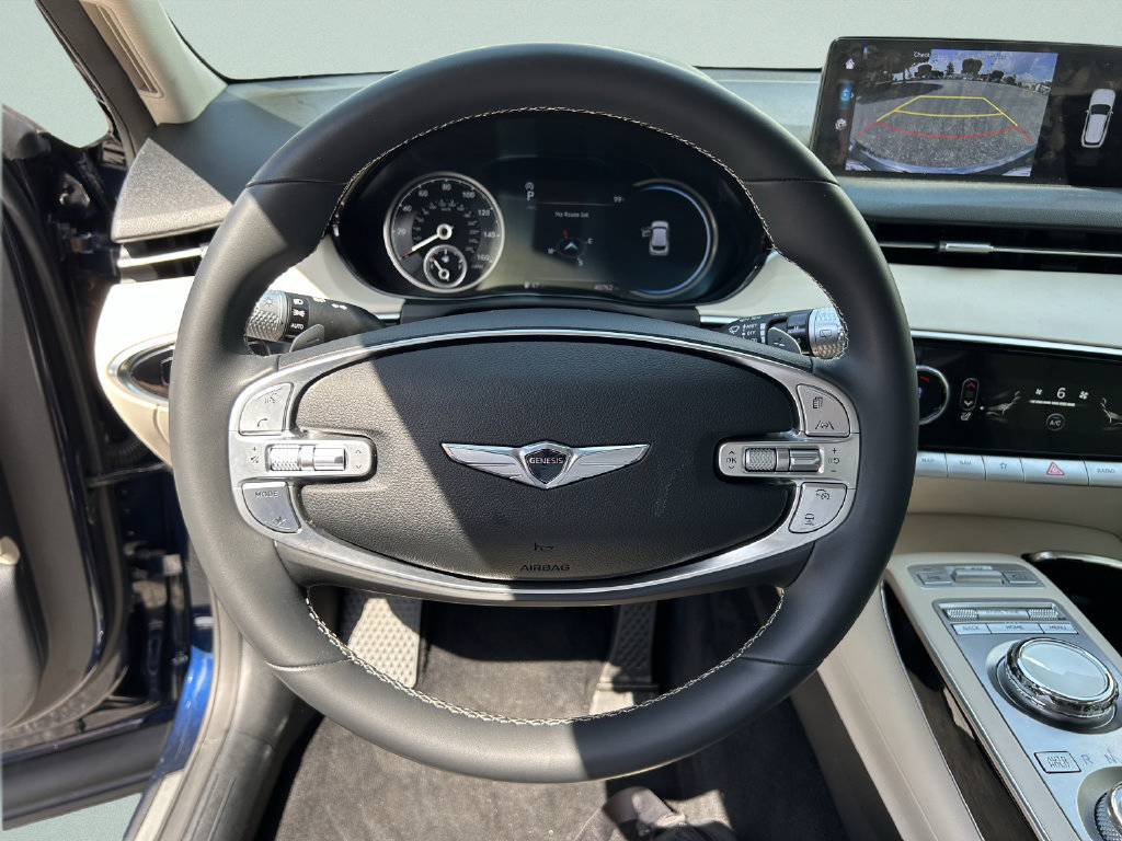 Used 2022 Genesis GV70 2.5T AWD/4WD image 33
