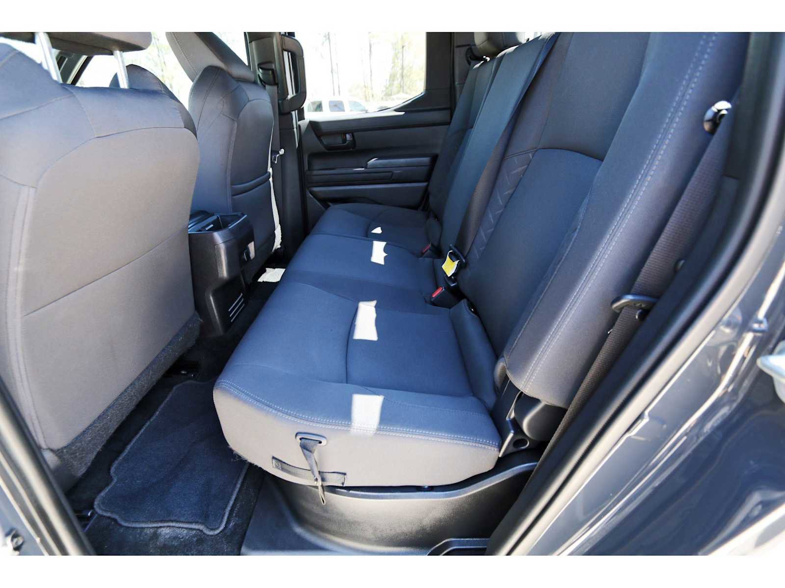 Used 2025 Toyota Tacoma SR image 12