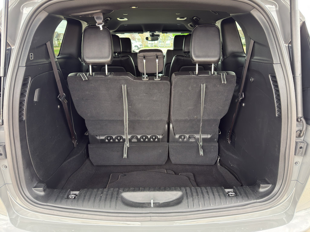 Used 2025 Chrysler Pacifica Select FWD image 37