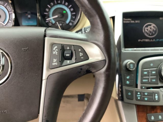 Used 2013 Buick LaCrosse Premium w/ Entertainment Package FWD image 31