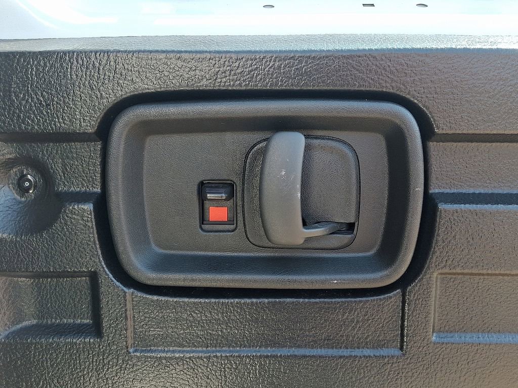 Used 2024 GMC Savana 2500 w/ Driver Convenience Package image 11