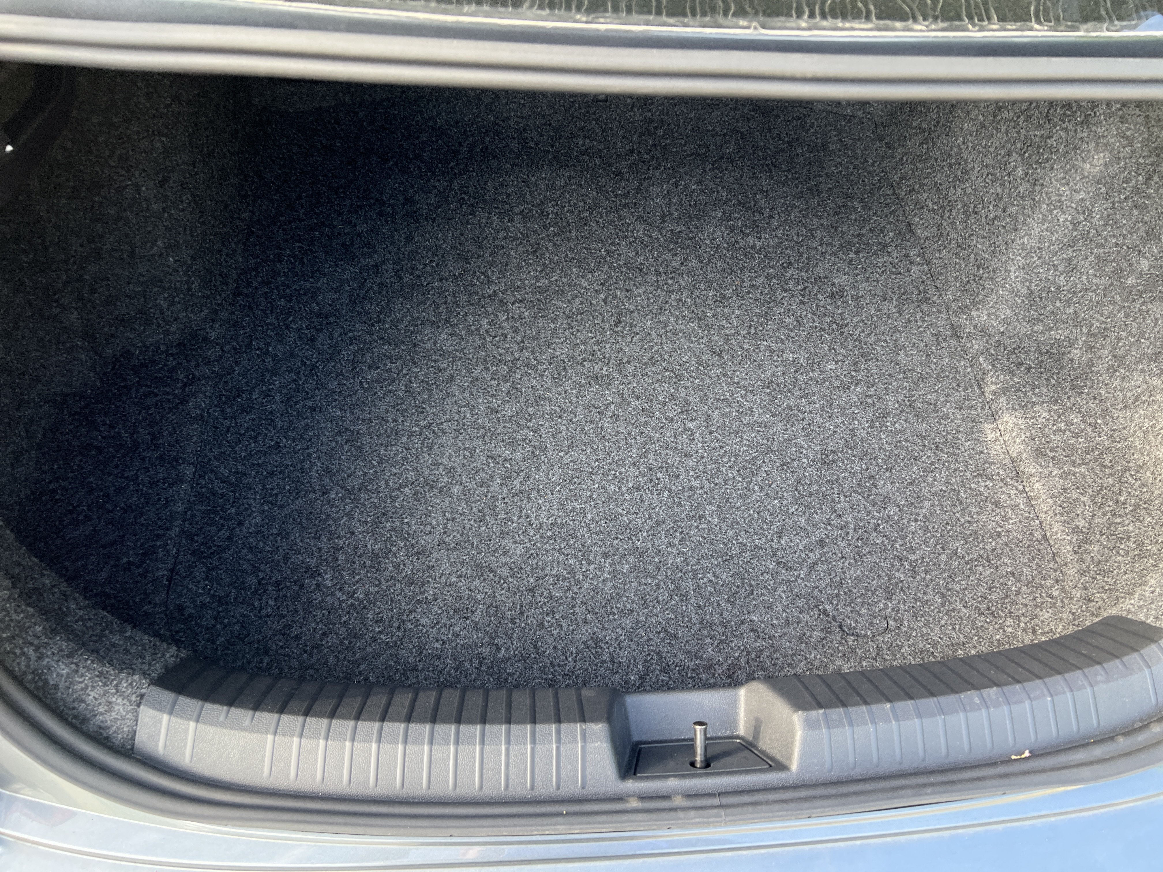 Certified 2025 Volkswagen Jetta S FWD image 29