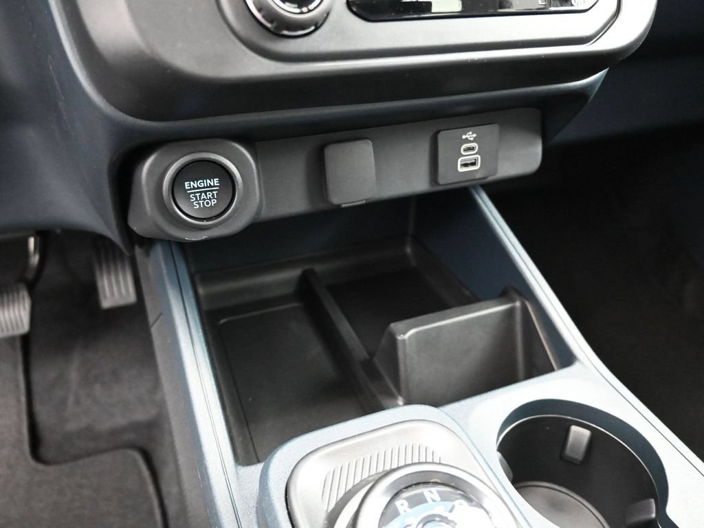 New 2026 Ford Maverick Lobo AWD/4WD image 17