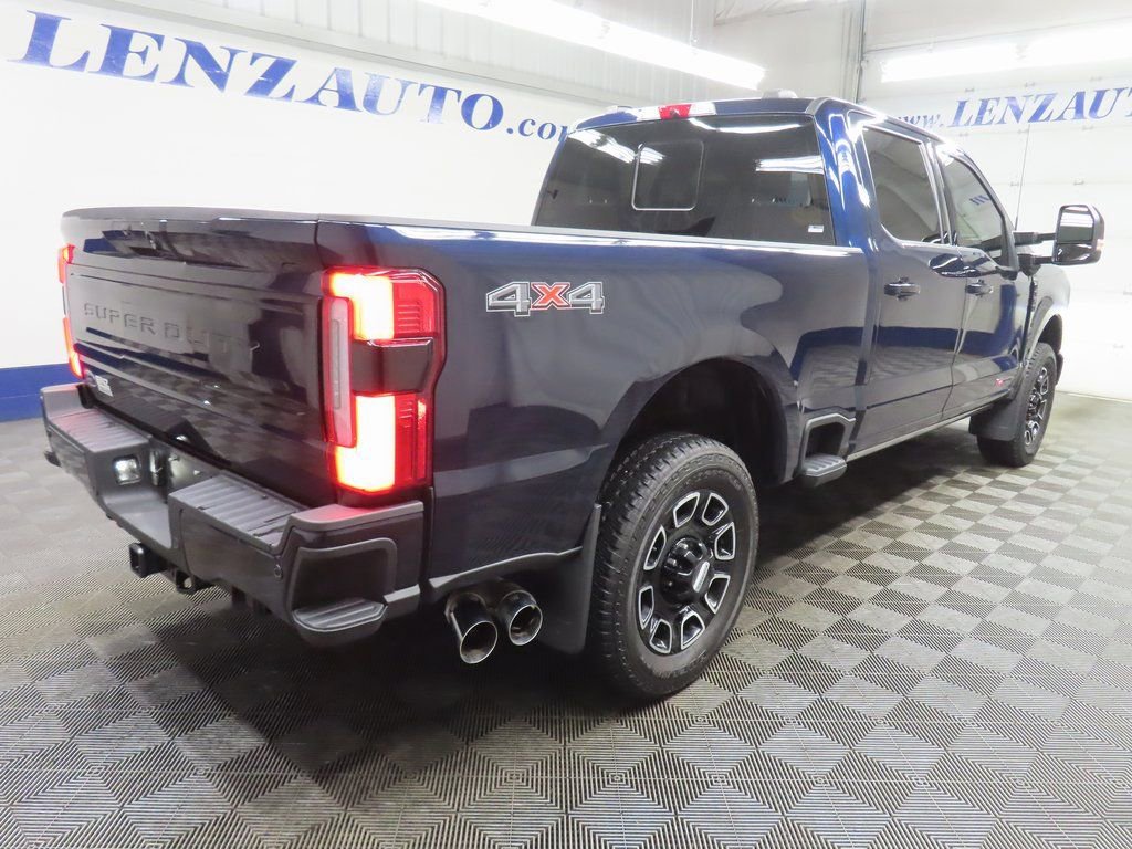 Used 2025 Ford F350 Platinum AWD/4WD image 4