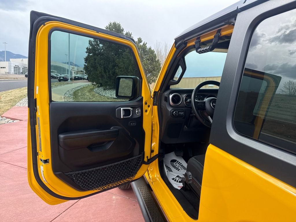 Used 2021 Jeep Wrangler Sport image 11
