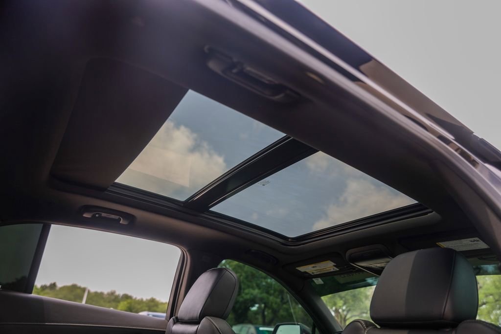 Certified 2024 Cadillac XT4 Premium Luxury w/ Cold Weather Package FWD image 32