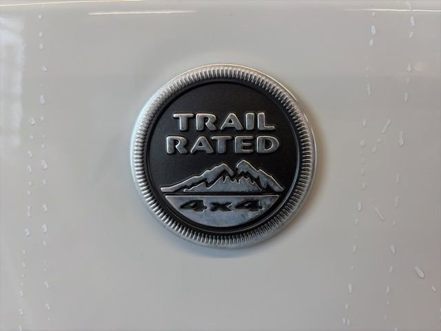 Used 2014 Jeep Wrangler Unlimited Sahara image 9