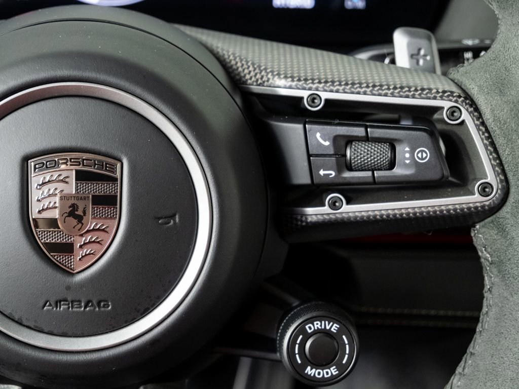 Certified 2025 Porsche Panamera Turbo image 11