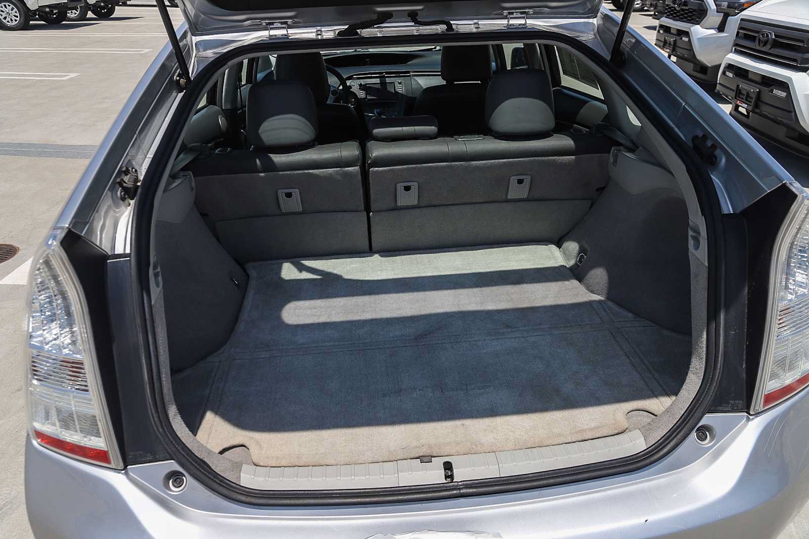 Used 2010 Toyota Prius Two FWD image 27