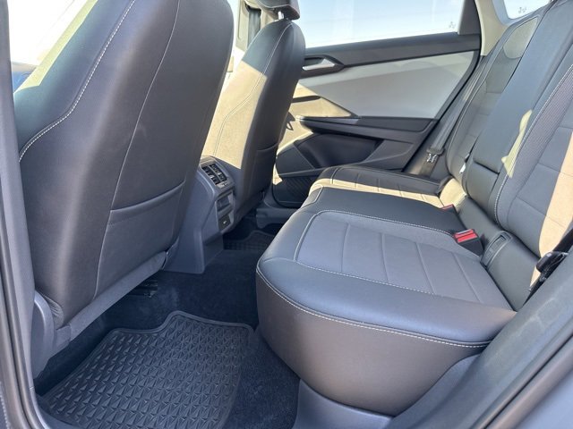 Used 2022 Volkswagen Taos SE image 15