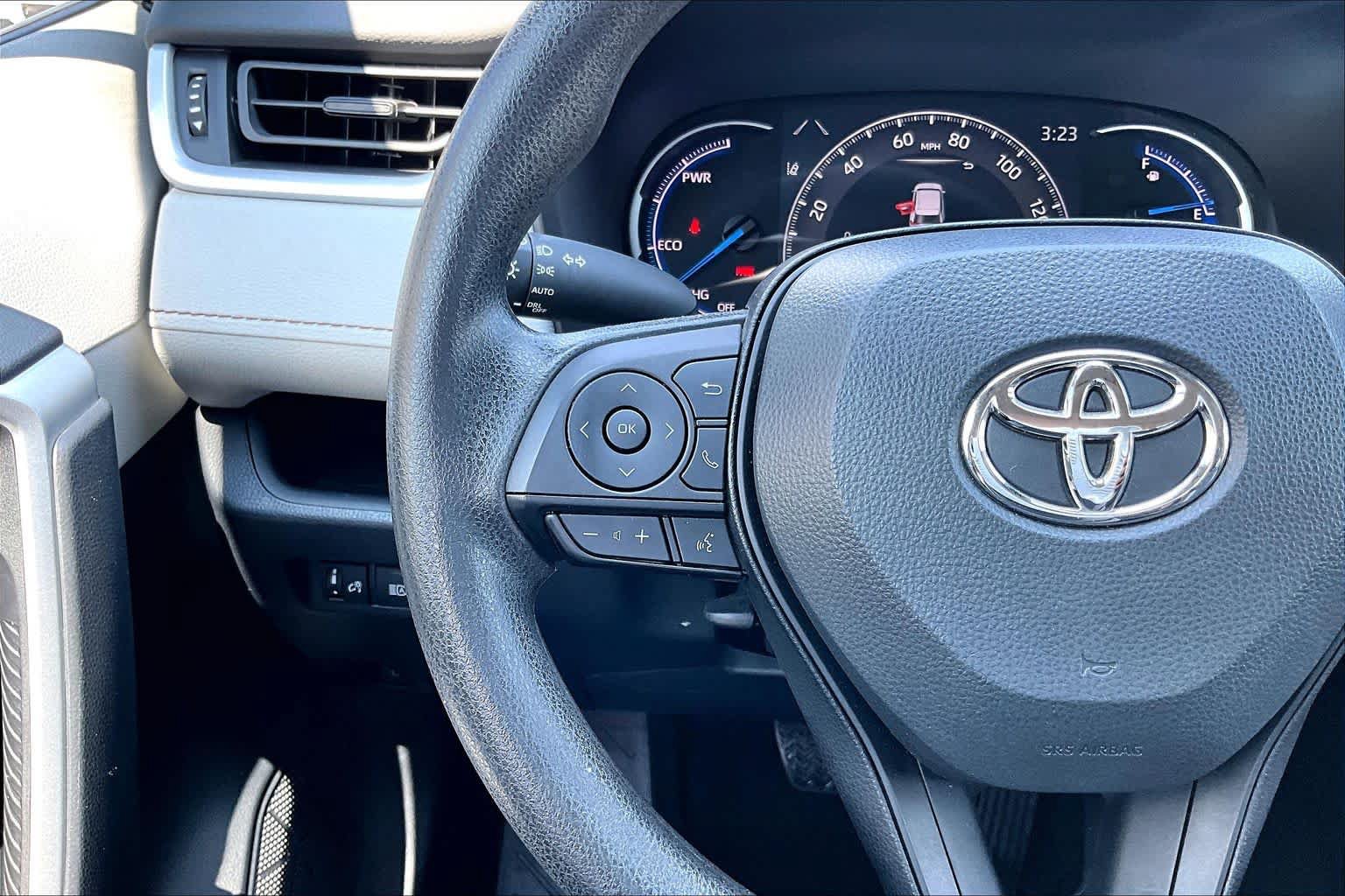 Certified 2024 Toyota RAV4 XLE AWD/4WD image 24