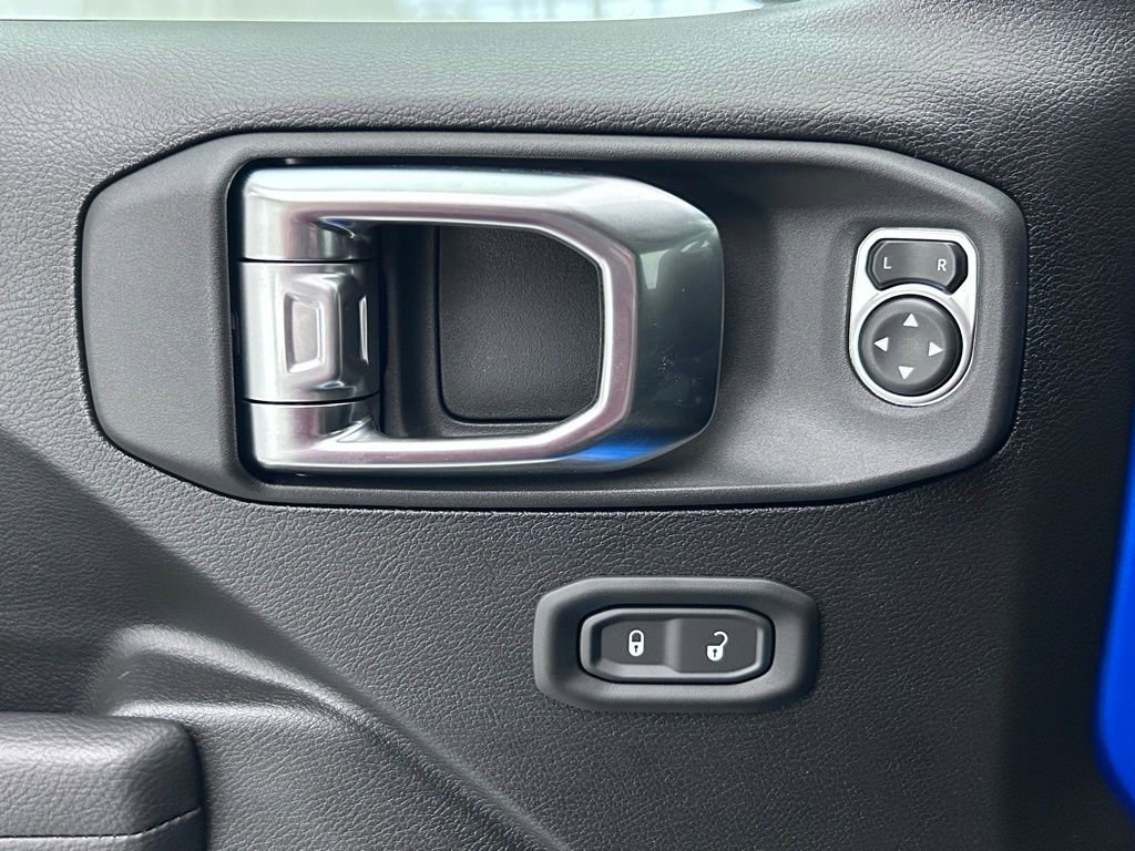 New 2025 Jeep Wrangler Willys image 20