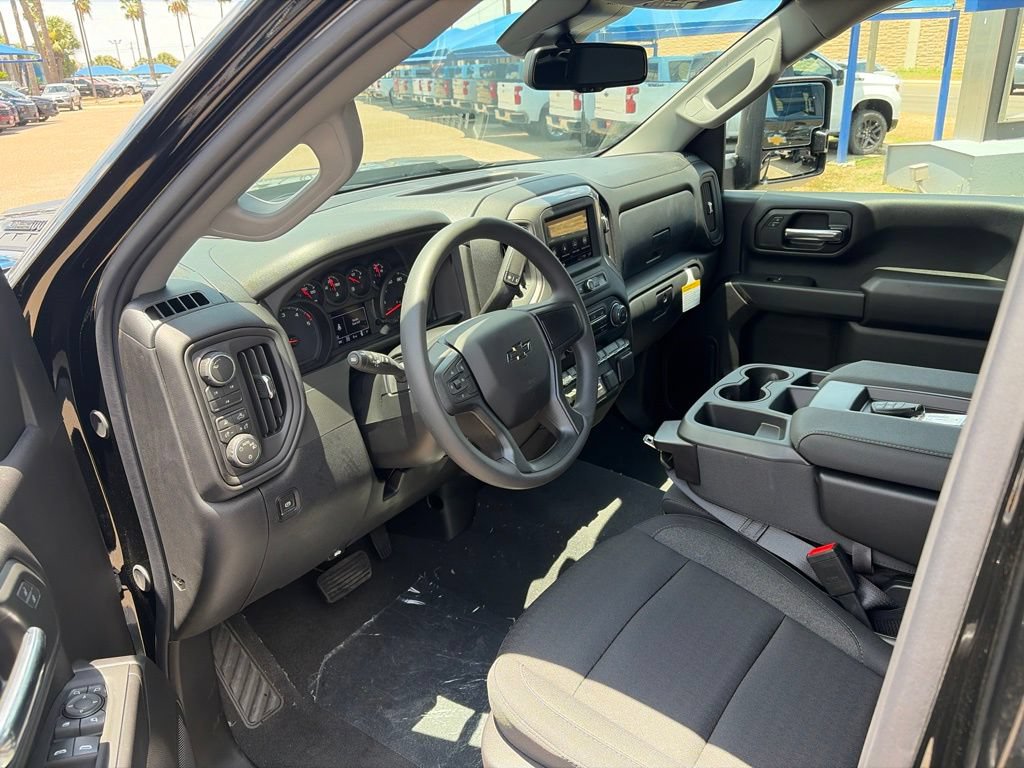 New 2026 Chevrolet Silverado 2500 Custom w/ Custom Value Package AWD/4WD image 8