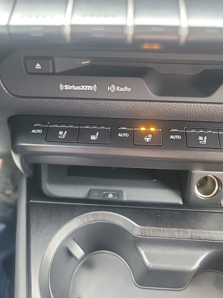 Used 2019 Lexus UX 200 image 47