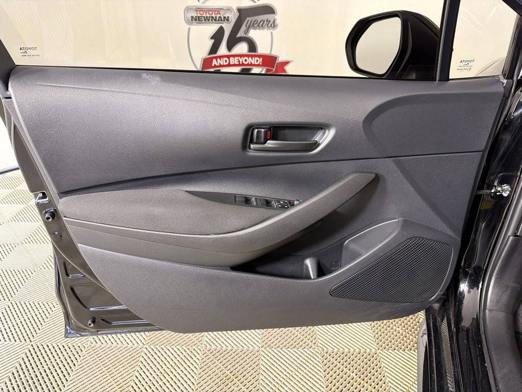 Used 2024 Toyota Corolla LE image 10