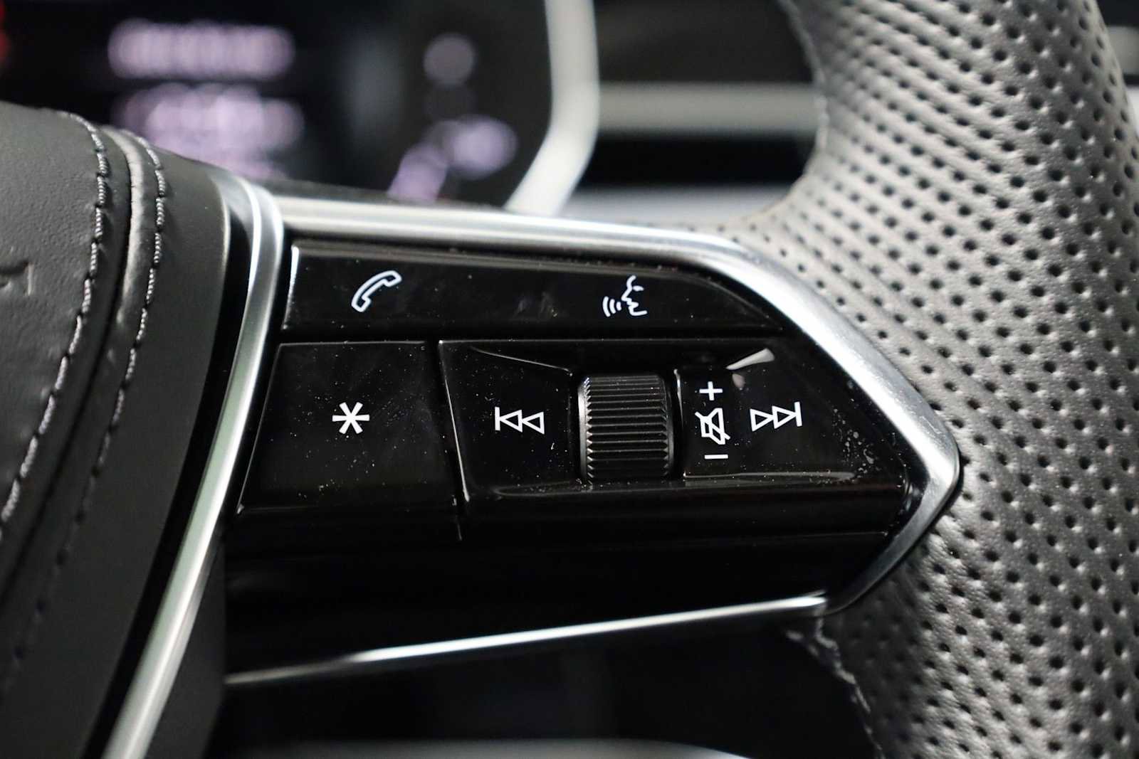 New 2025 Audi S8 image 27