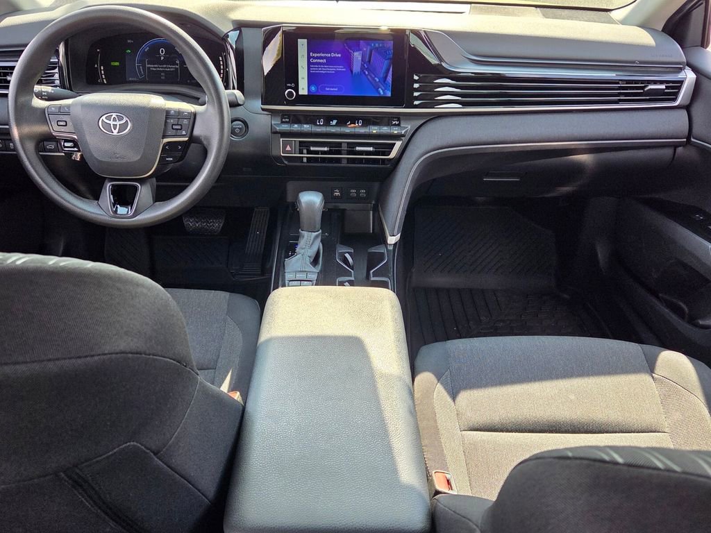Certified 2025 Toyota Camry LE FWD image 8