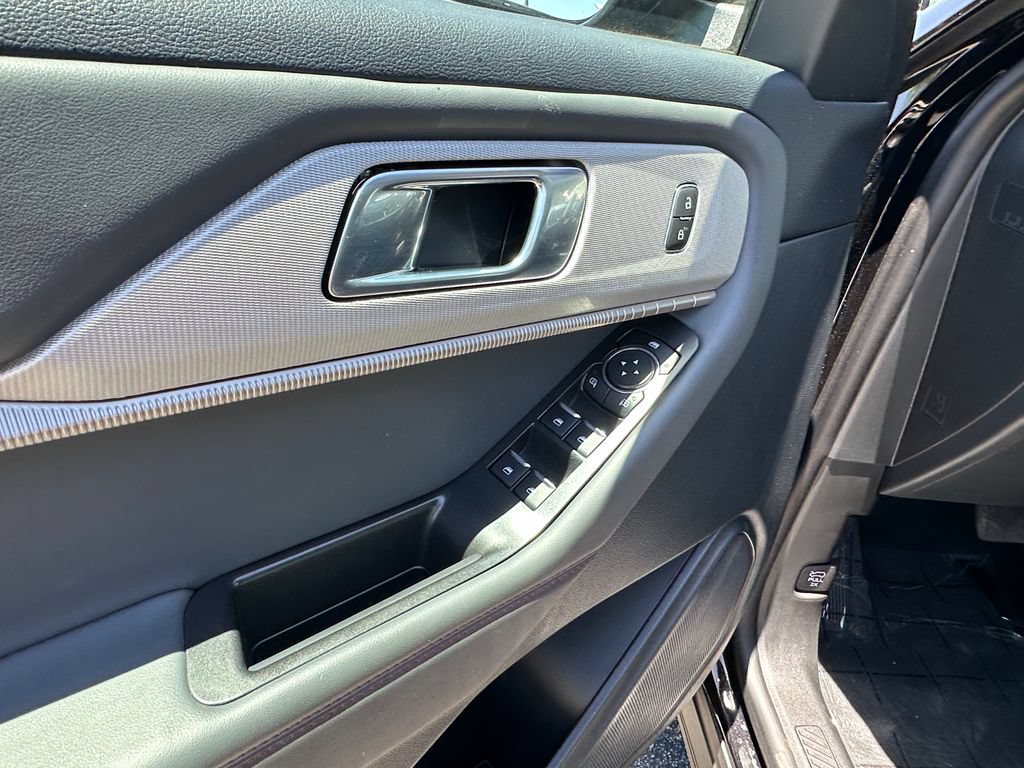 Certified 2026 Ford Explorer Active w/ Active Comfort Package RWD image 27