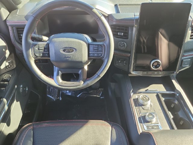 Certified 2024 Ford Expedition Limited AWD/4WD image 4