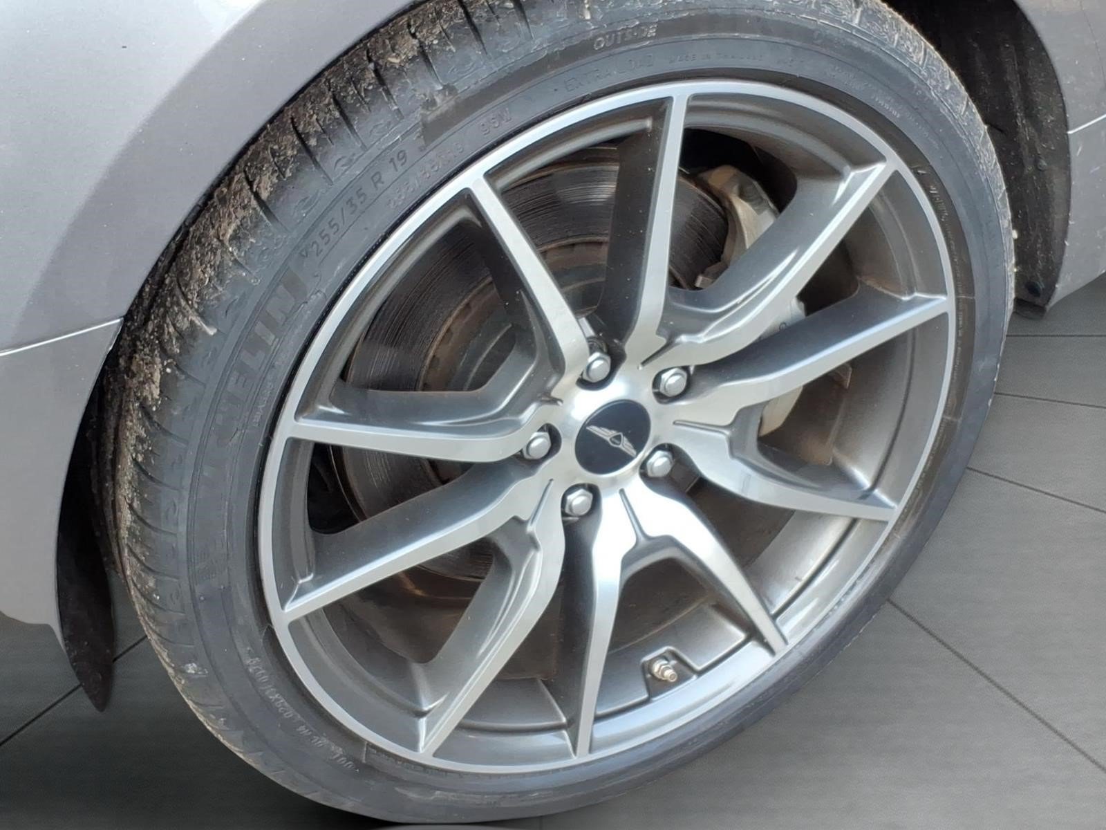 Used 2025 Genesis G70 2.5T AWD/4WD image 5