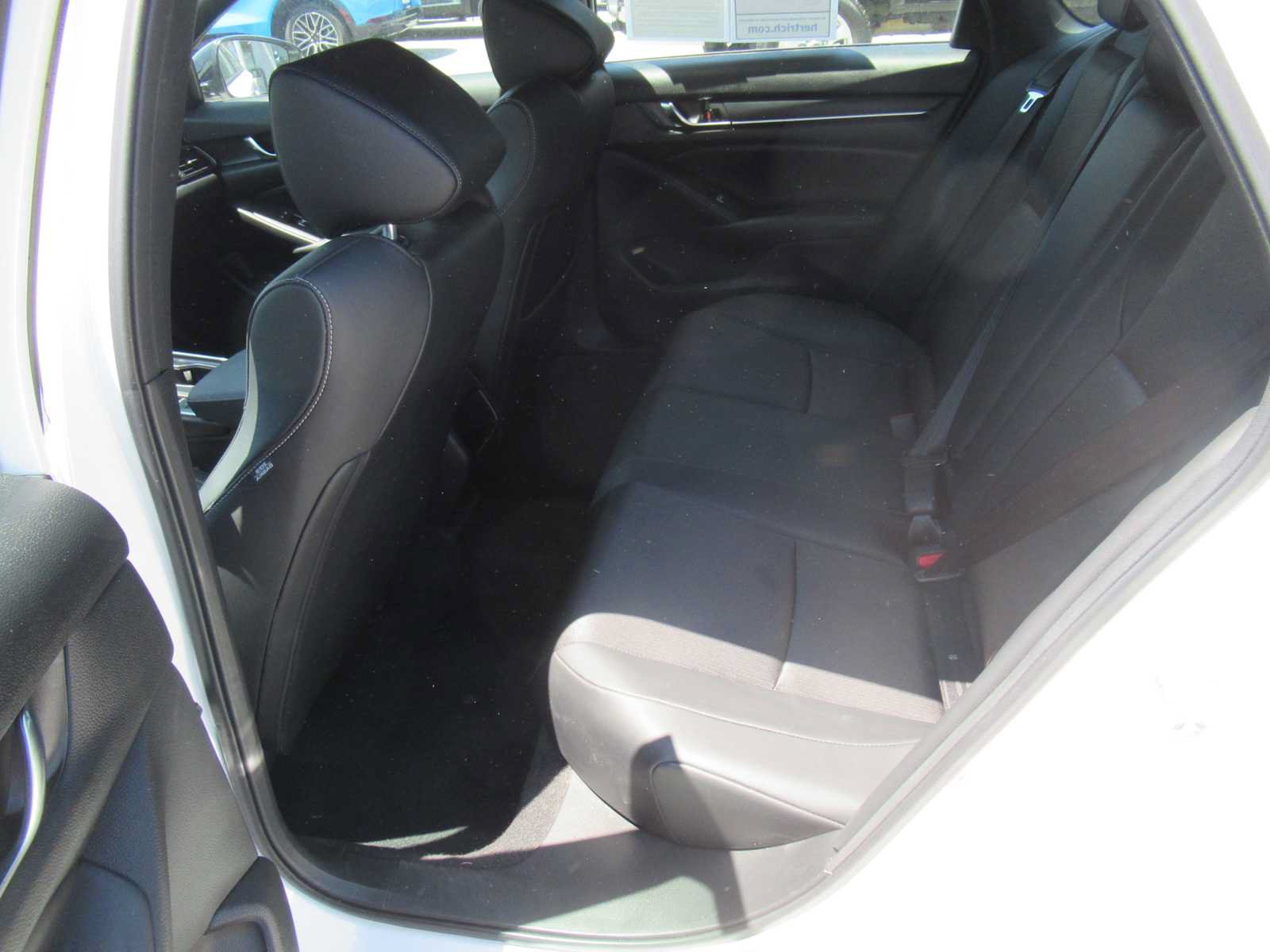 Used 2022 Honda Accord Sport image 16