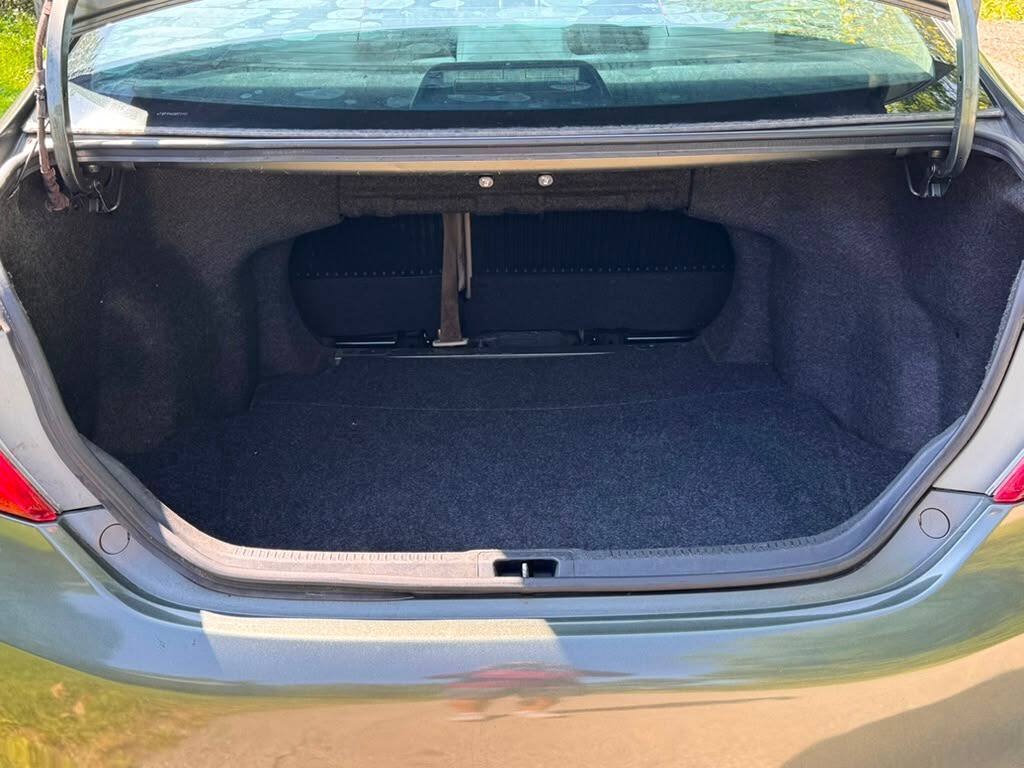 Used 2012 Toyota Camry FWD image 14