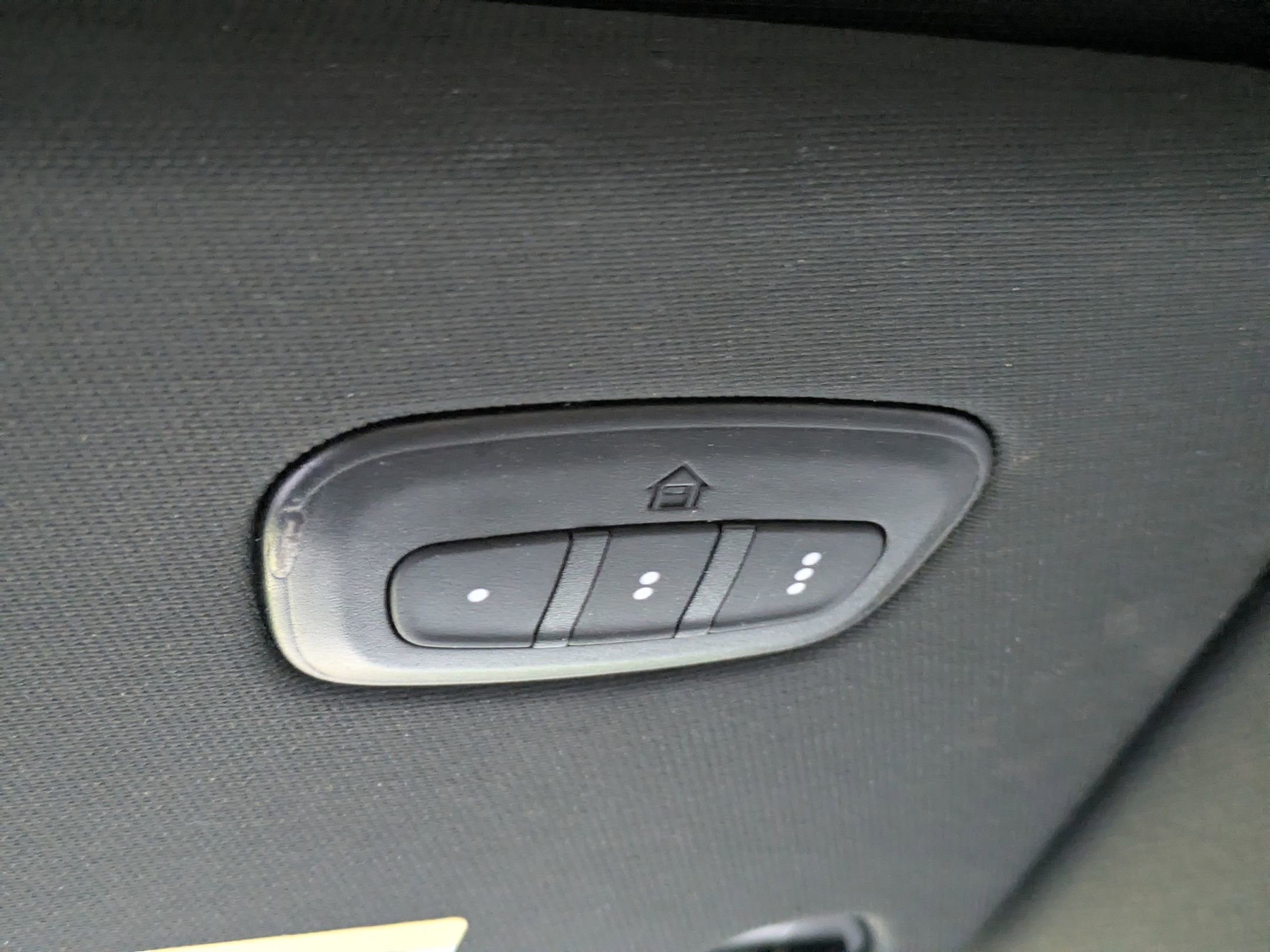 Used 2022 RAM 1500 Laramie AWD/4WD image 25