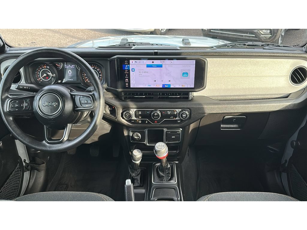 Used 2024 Jeep Gladiator Sport AWD/4WD image 22