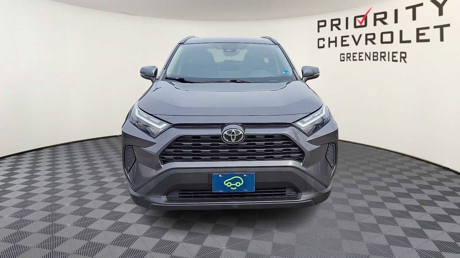 Used 2022 Toyota RAV4 XLE image 3