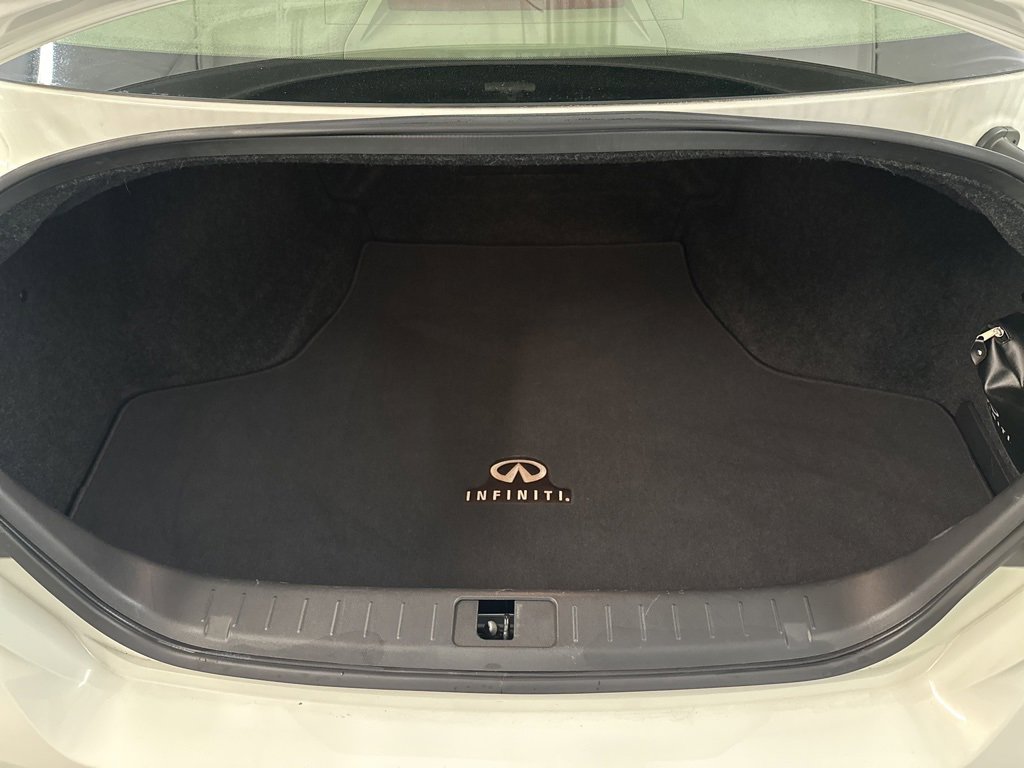 Used 2015 INFINITI Q70 L 3.7 image 32