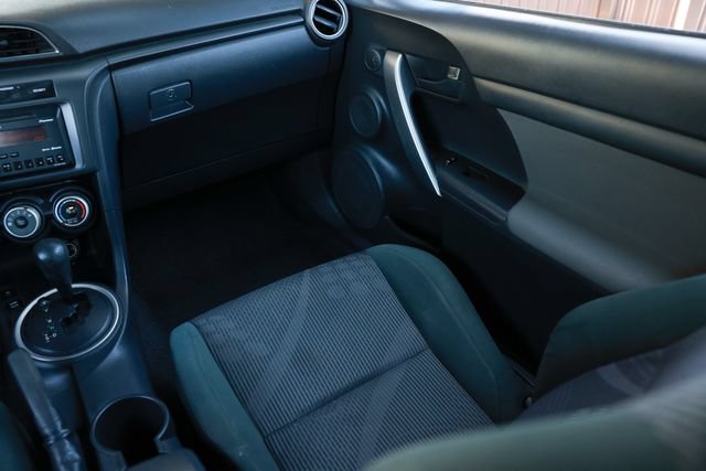 Used 2013 Scion tC FWD image 25