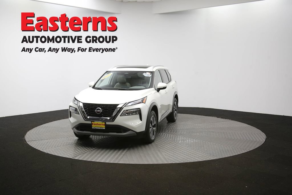 Used 2022 Nissan Rogue SV w/ SV Premium Package image 55