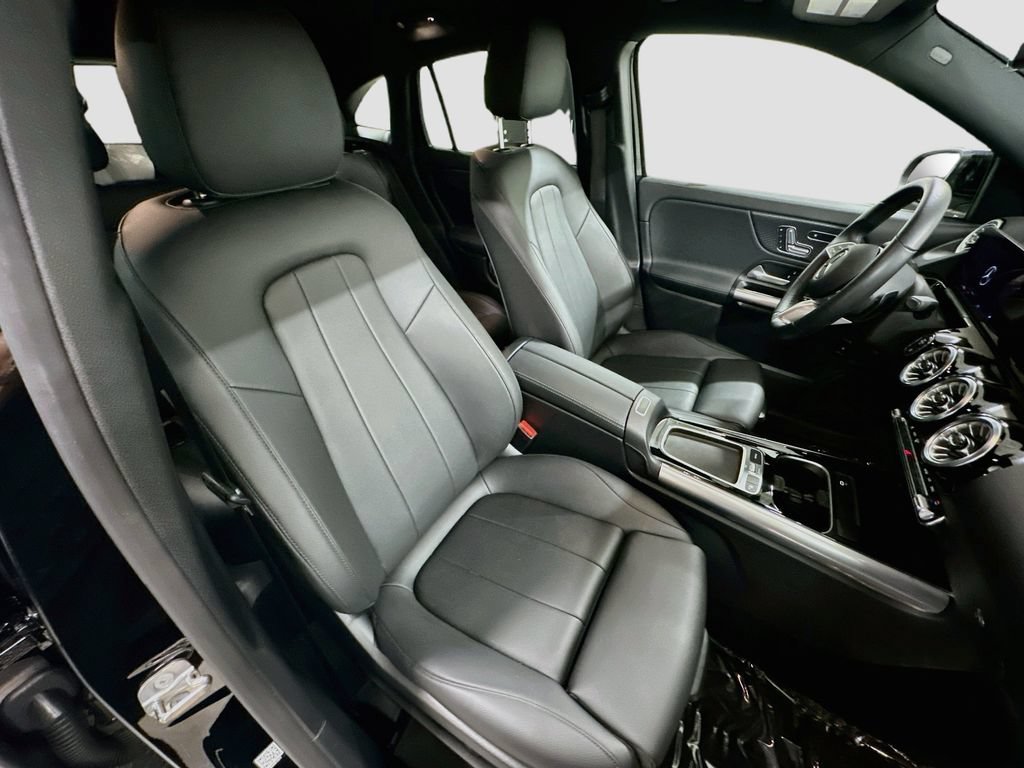 Certified 2024 Mercedes-Benz GLA 250 4MATIC image 27