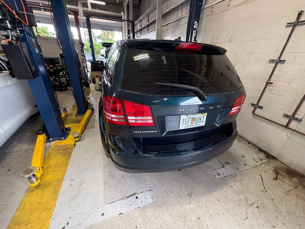 Used 2014 Dodge Journey American Value Package w/ Flexible Seating Group FWD image 16