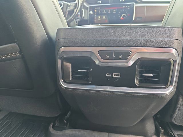 Used 2024 GMC Sierra 2500 Denali Ultimate AWD/4WD image 23