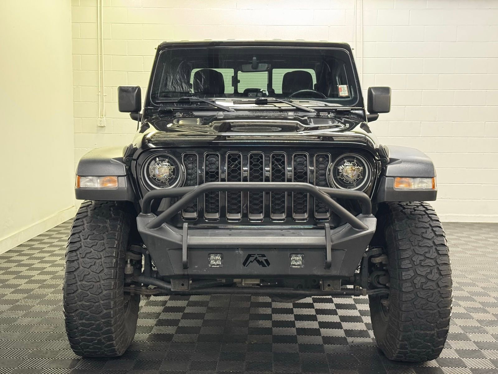 Used 2021 Jeep Gladiator Rubicon AWD/4WD image 5