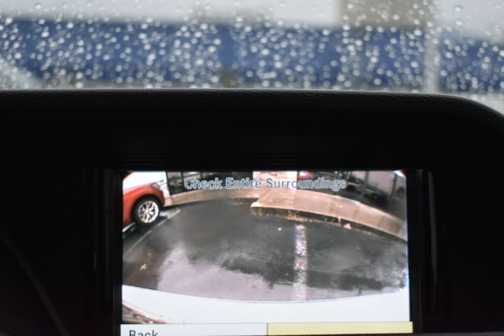 Used 2011 Mercedes-Benz E 350 Sedan image 22